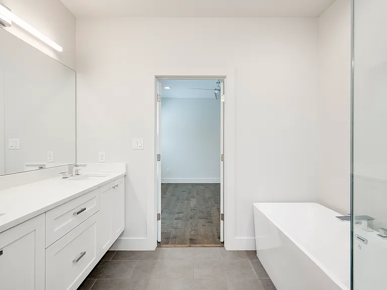 1412 Perez St #1 — Photo 22