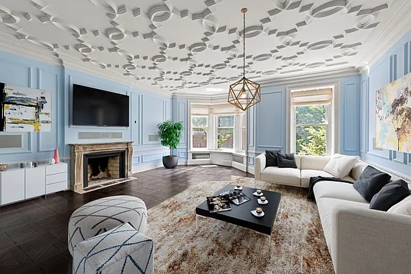 Sold by SERHANT. | media 1