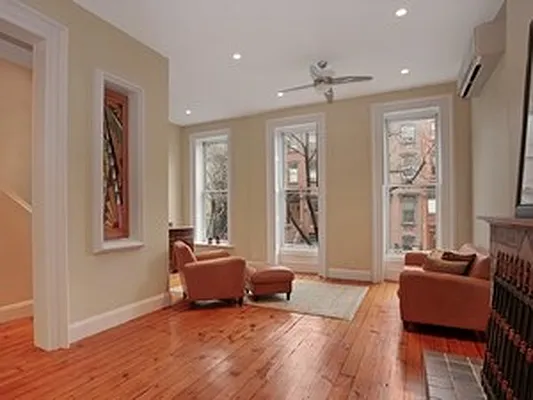 Sold by Corcoran | media 24