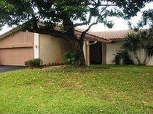 9111 NW 12th St, Plantation, FL 33322