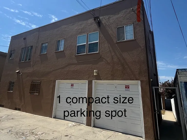 1046 Saint Louis Ave #1046 — Photo 6