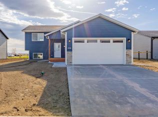 6454 Receda St, Rapid City, SD 57703