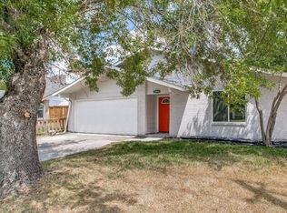 2606 Saint Albans Dr, Carrollton, TX 75007