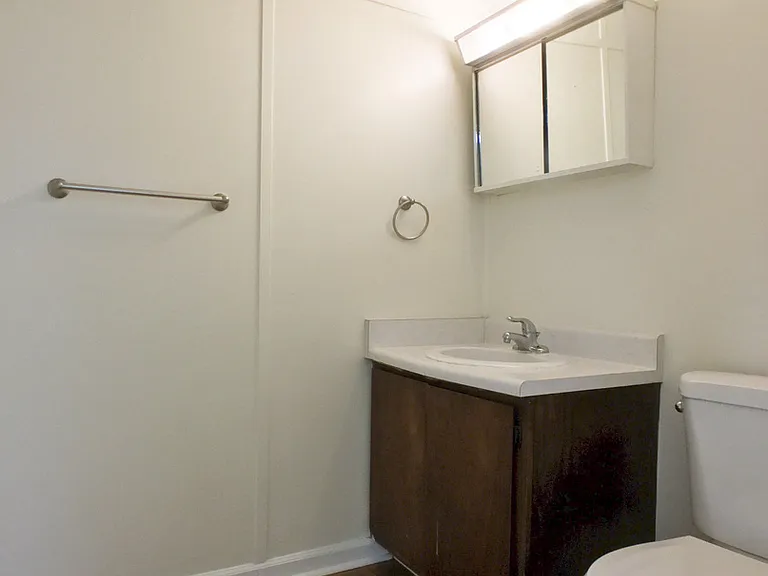 142 Goshen Rd — Photo 17