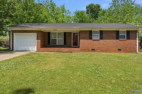 1504 Faye St SW Photo 1