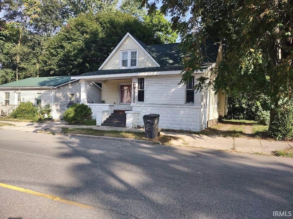 2nd image of 708 W Franklin St