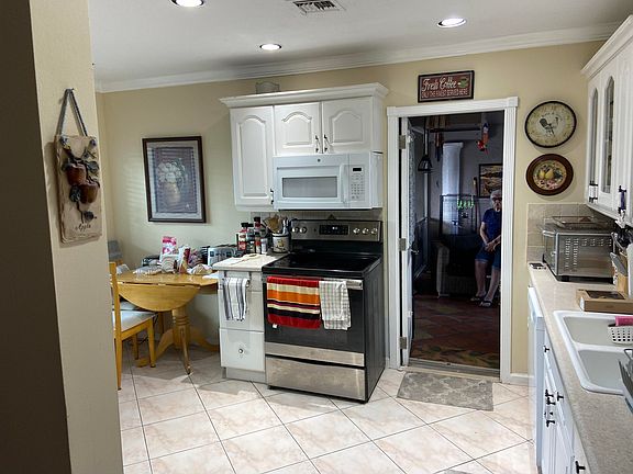 5th image of 14808 Wildflower Ln