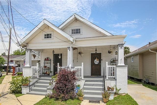 1st image of 5212-14 Hawthorne Pl