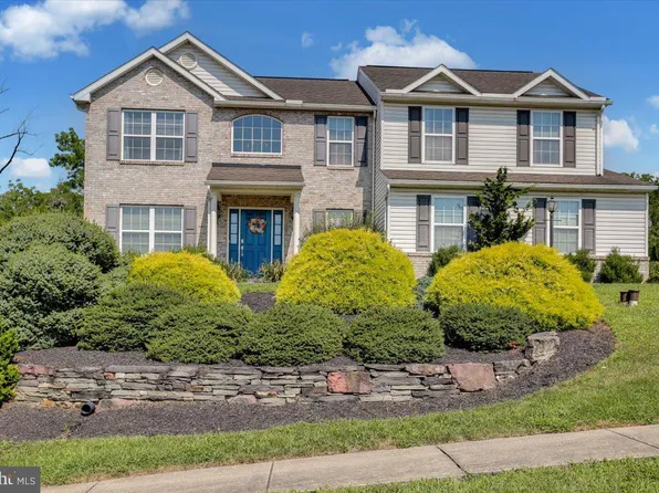 21 Kerr Rd, Reading, PA 19606