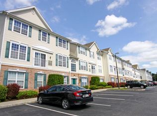 72 Limerick Ln, Phillipsburg, NJ 08865