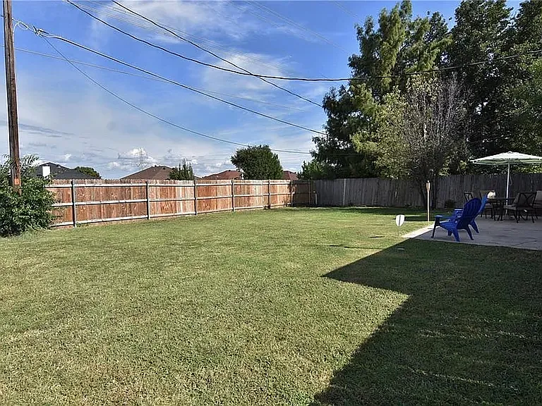 6323 Brookbriar Ct — Photo 14