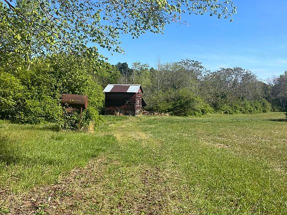 5th image of 1707 Tower Rd