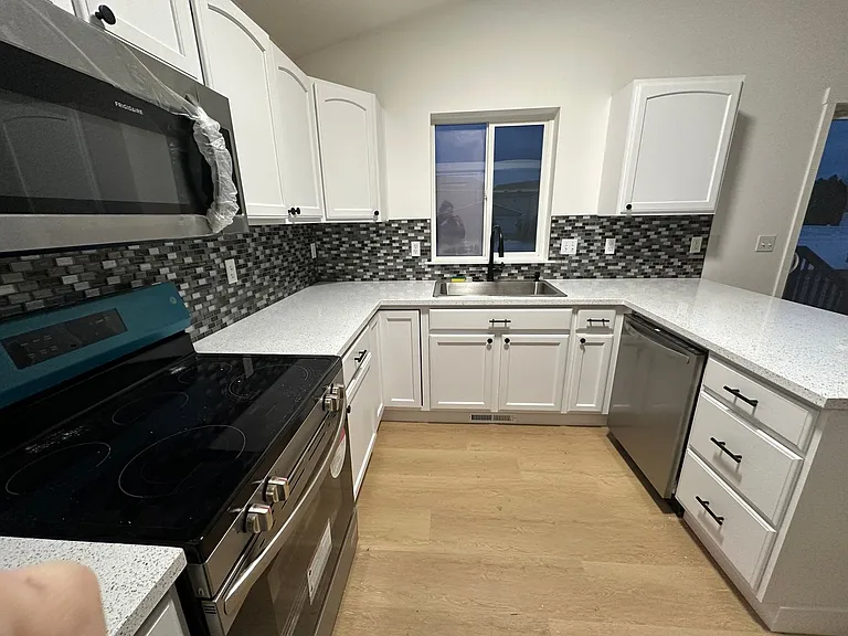 7915 Chehalis Dr — Photo 23