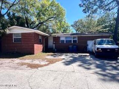 6518 MERRILL Road, Jacksonville, FL, 32277