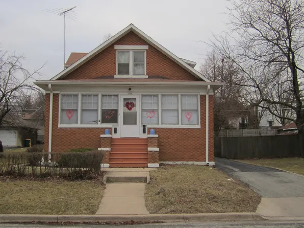 1119 Summit St, Joliet, IL 60435