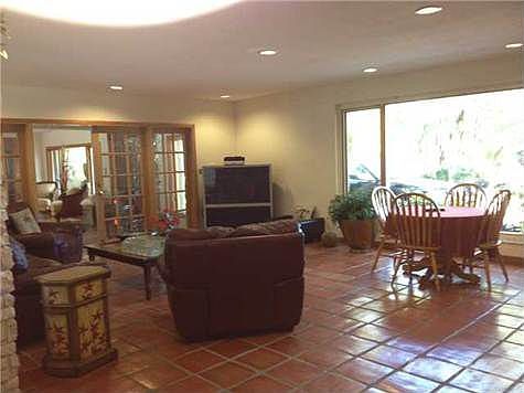 4th image of 10500 SW 71st Ave