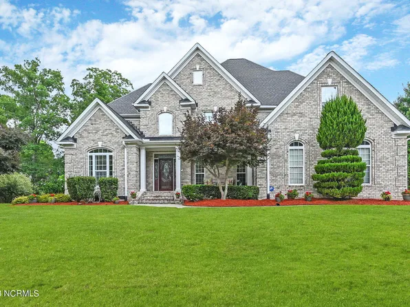 3612 Oak Hills Drive, Greenville, NC 27834