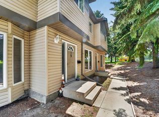 275 Columbia Blvd W #19, Lethbridge, AB T1K 4B8