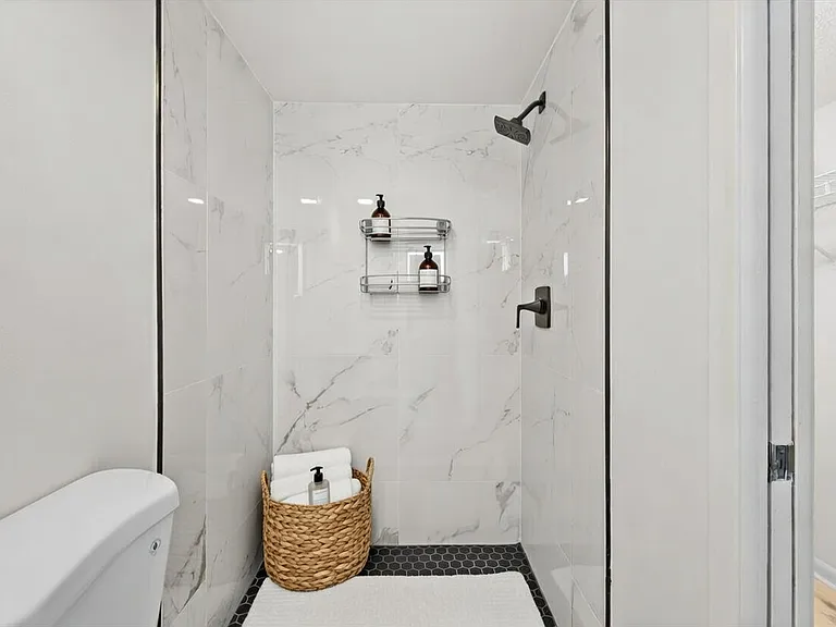 Primary shower virtual staging
