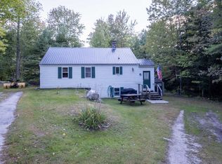 22 Settlers Vlg, Casco, ME 04015