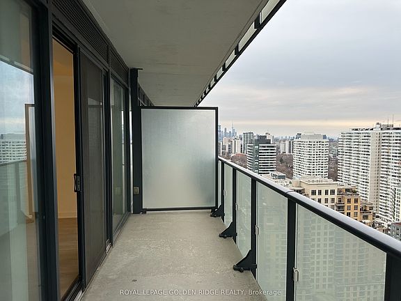 3rd image of 185 Roehampton Ave #2411