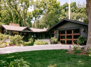 458 Carlock Rd, Carlock, IL 61725