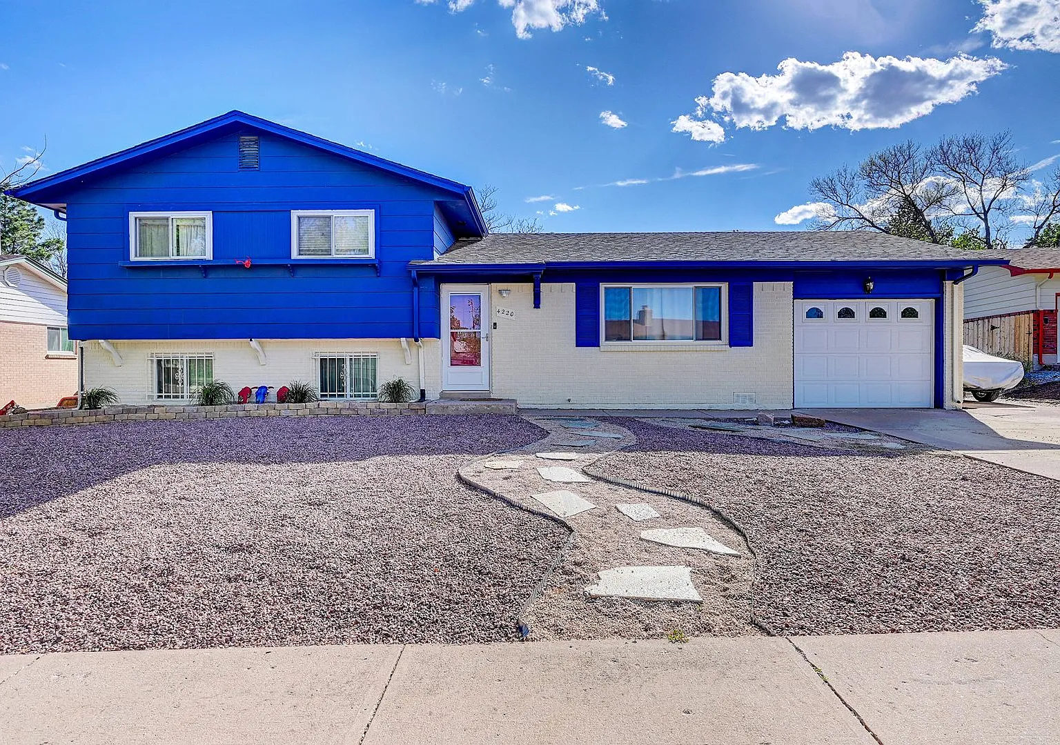 West Side Colorado Springs house, near parks! — Photo 1