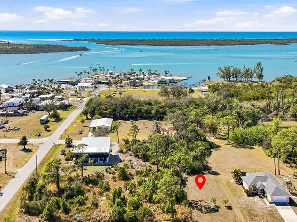 3002 Bourbon St #17, Englewood, FL 34224