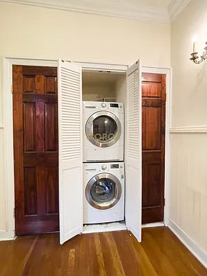 Rented by City Connections Realty | media 35