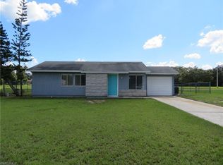 4053 S Edgewater Cir, Labelle, FL 33935