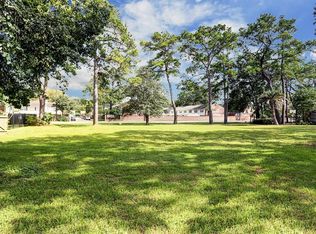 12715 Memorial Dr, Houston, TX 77024