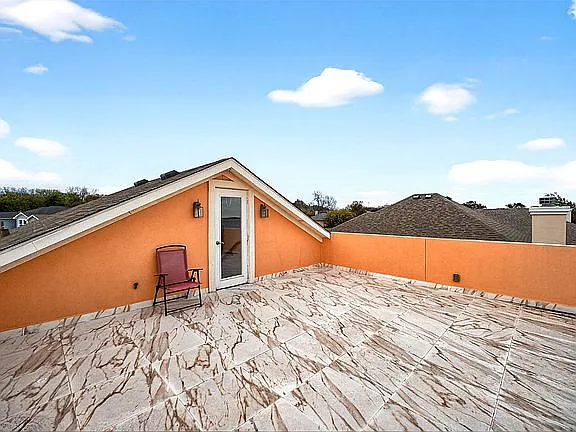5218 Lake Terrace Ct — Photo 39