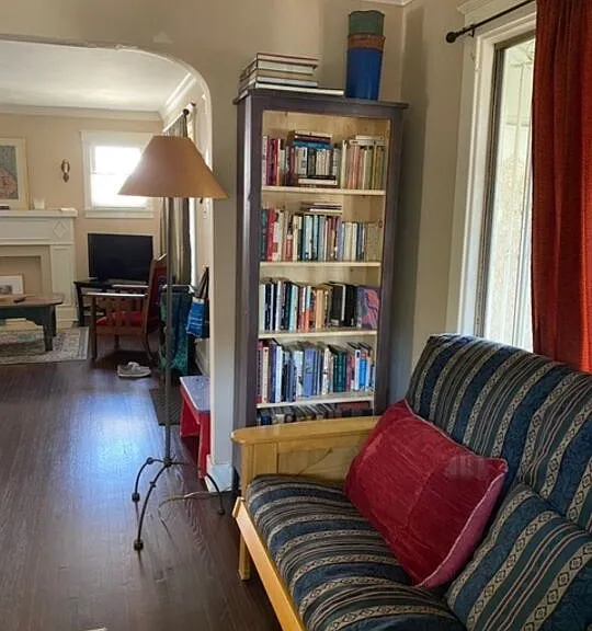 2931 Potomac Ave — Photo 4