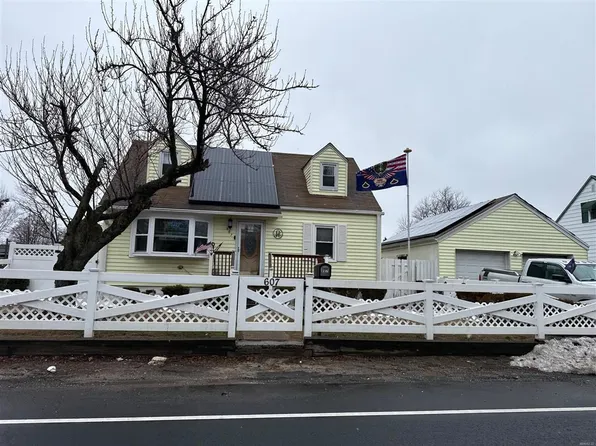 607 Palmer Ave, Hazlet Township, NJ 07734