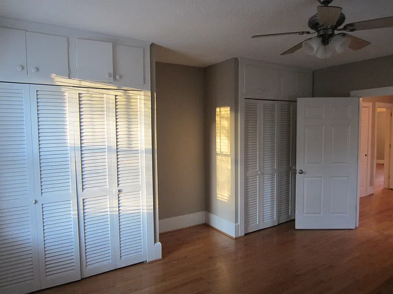 728 Lafayette Ave — Photo 22
