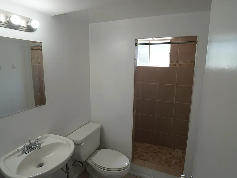 2448 N 720 W — Photo 16
