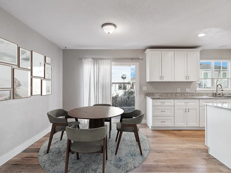 5357 E Hamilton Ave — Photo 37