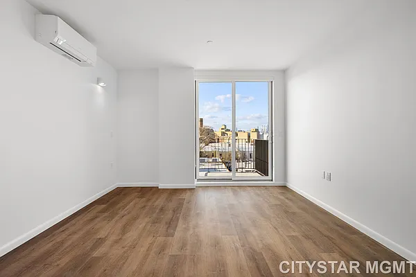 Rented by Noll Street Realty USA LLC | media 33