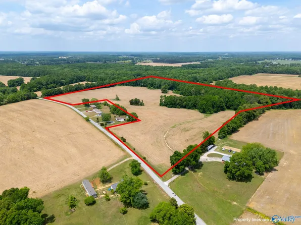 42.5 South Rd, Athens, AL 35613