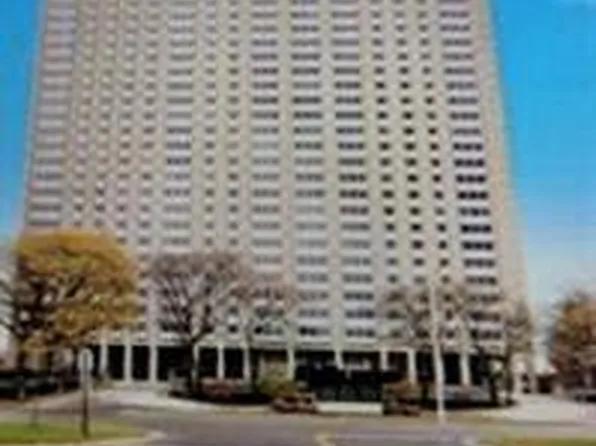 1300 E Lafayette St APT 712, Detroit, MI 48207