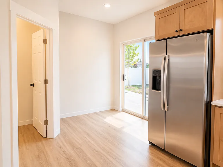3215 W 7th Ave — Photo 12
