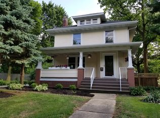 205 W Washington St, Urbana, IL