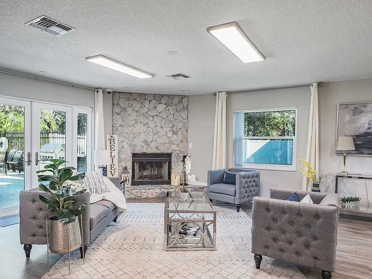 Townsgate Apartments | Plant City, FL | Leasing Office