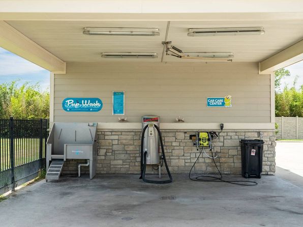 2130 Country Club Rd #5587127