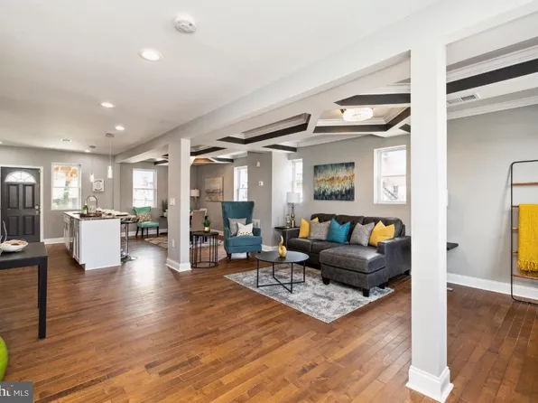 3707 W Saratoga St, Baltimore, MD 21229