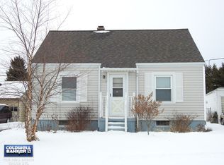 1036 33rd St, Two Rivers, WI 54241