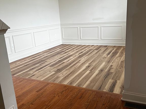Entry living or dining room area.