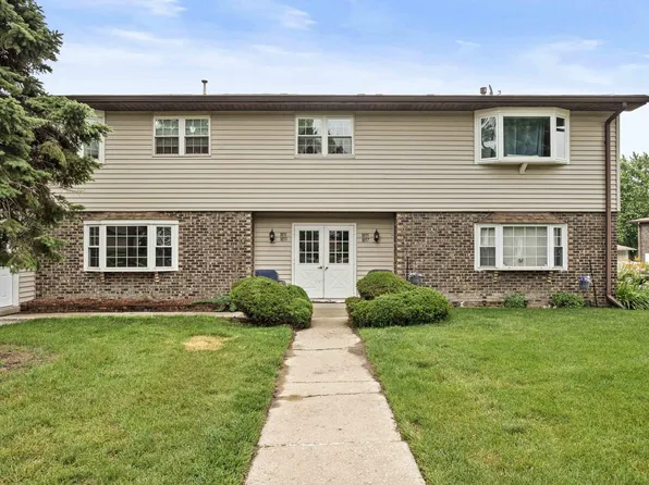 1853 Burgundy St, Schererville, IN 46375