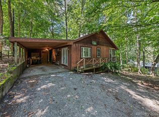 260 Reuben Branch Rd, Maggie Valley, NC 28751