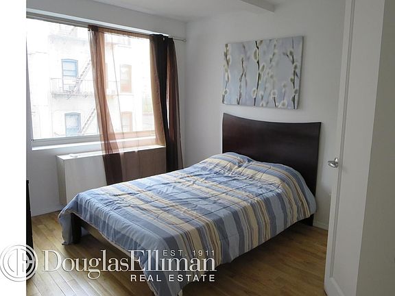 3rd image of 531 E 12th St Ph B